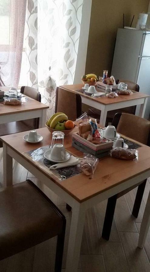 Roma Fuori Porta Bed & Breakfast ซานเชซาเรโอ ภายนอก รูปภาพ