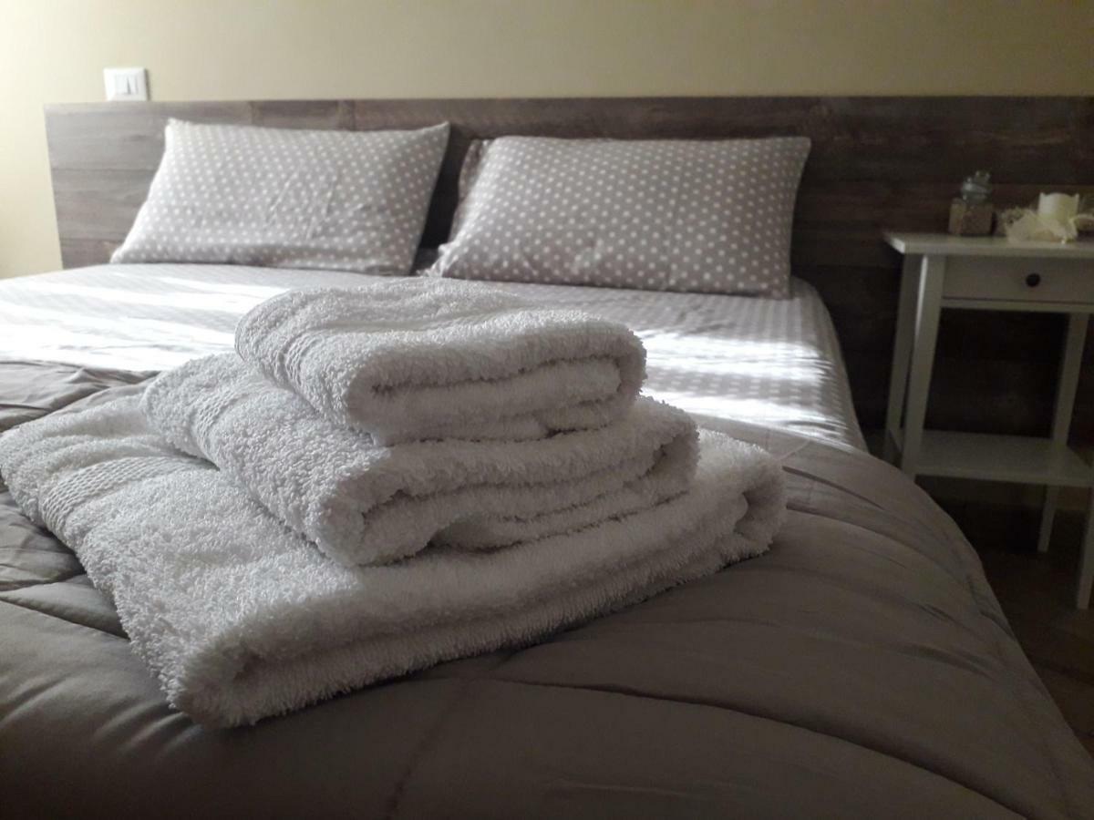 Roma Fuori Porta Bed & Breakfast ซานเชซาเรโอ ภายนอก รูปภาพ